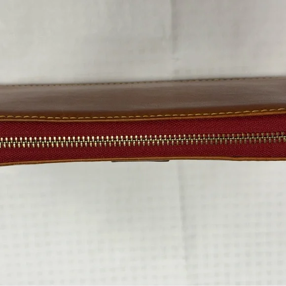 Dooney & Bourke Natural Florentine Wallet/Clutch, Stunning! - Picture 3 of 6